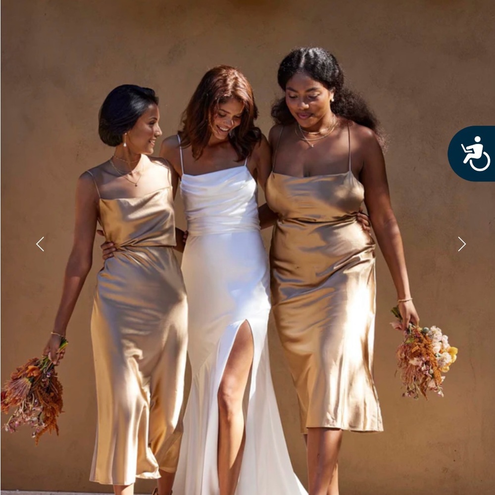 Chic Satin Midi Dress in Gold - Picture 4 of 11